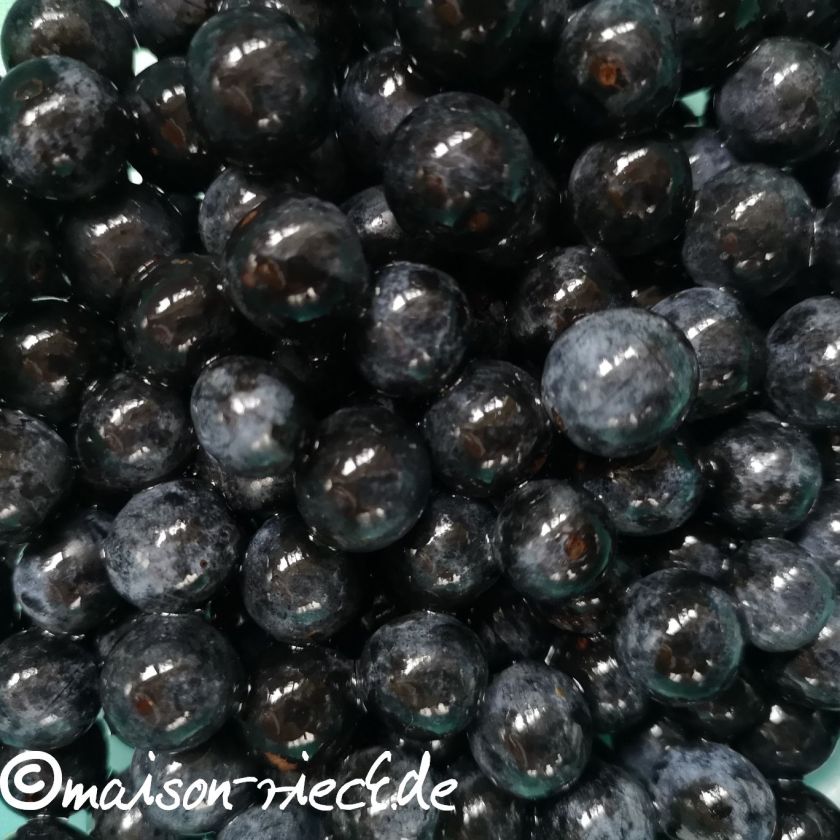 Sloe-Gin (Schlehen-Gin) – Maison Rieck Manufaktur Sloe-Gin (Schlehen-Gin) – Maison Rieck Manufaktur